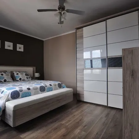 Apartment Naila